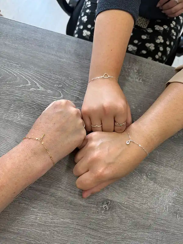 3 people get permanent welded jewellery in portsmouth