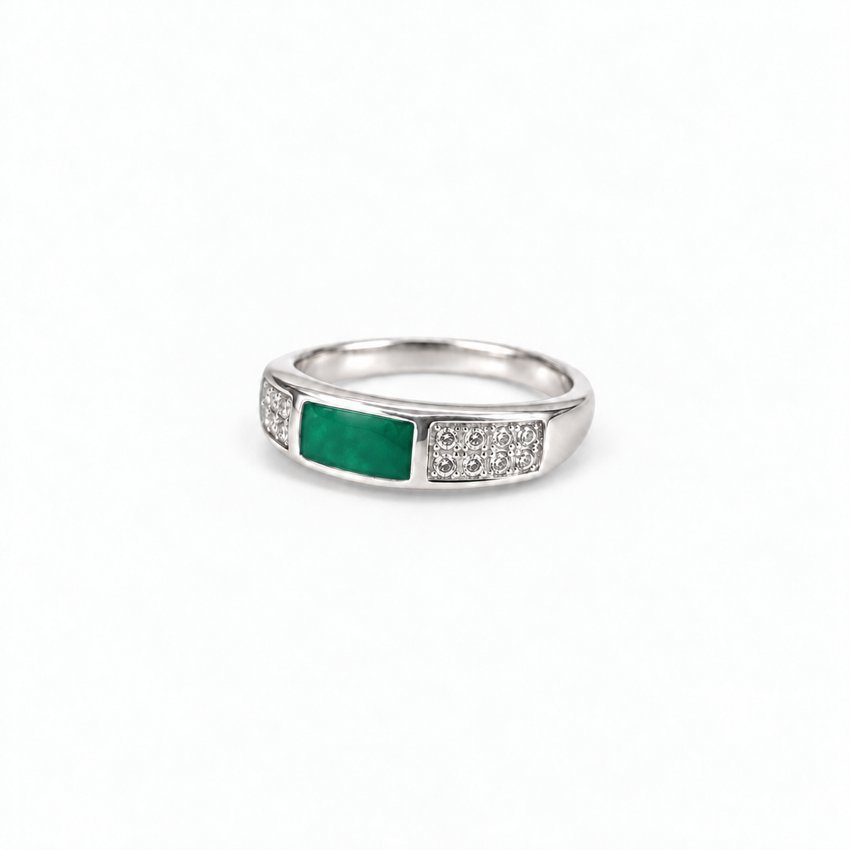 crystal channel silver ashes ring in Emerald, hidden inclusions