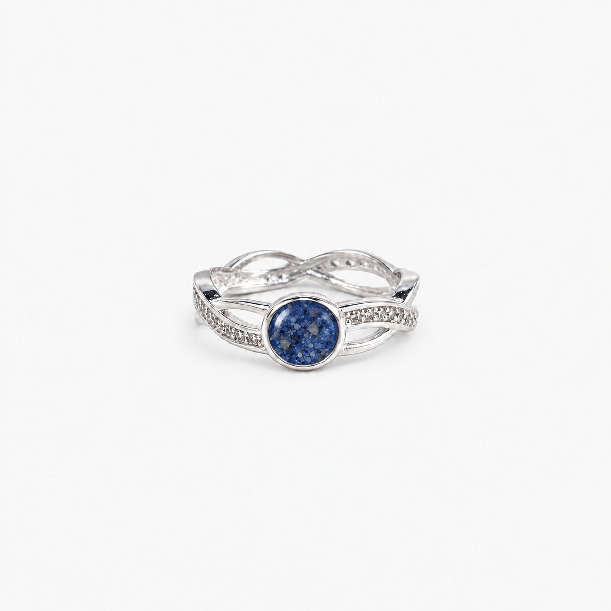 Entwined Ashes Ring — Sapphire, visible ashes