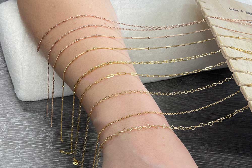 Gold chains for permanent jewellery in Portsmouth