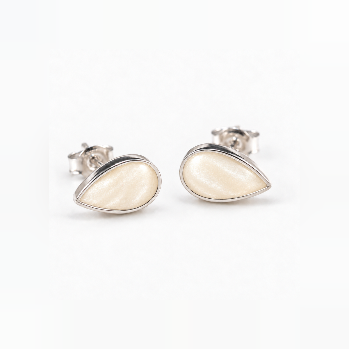 pear stud ashes earrings — Pearl, hidden ashes