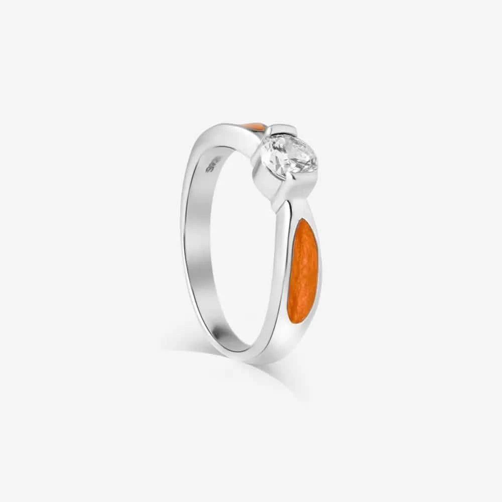 Solitaire Ashes Ring | Ashes Rings | Featherlings UK