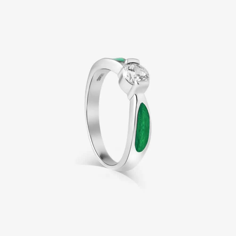 Solitaire Ashes Ring | Ashes Rings | Featherlings UK