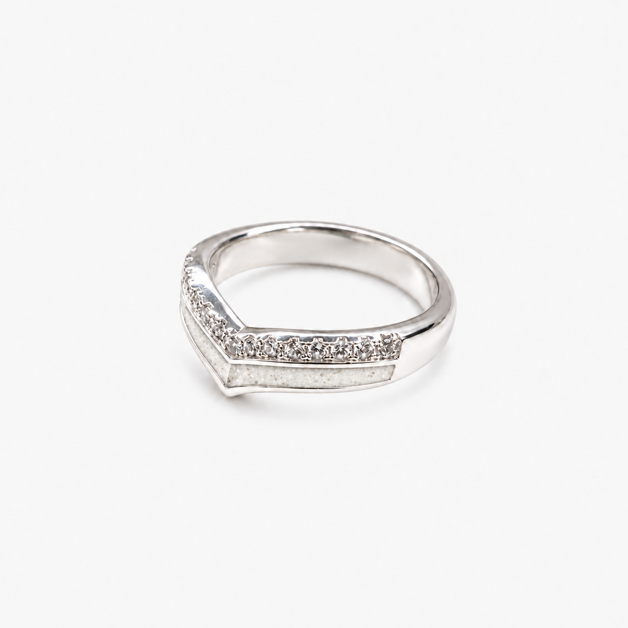 Wishbone Ashes Ring in Pearl with visible inclusions