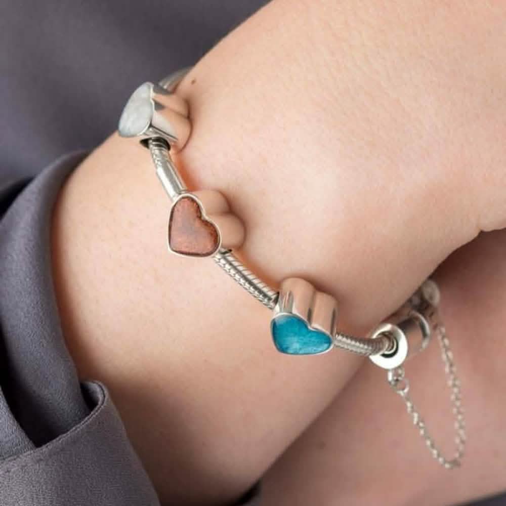 Auntie Ashes Charm | Ashes Charms | Featherlings UK
