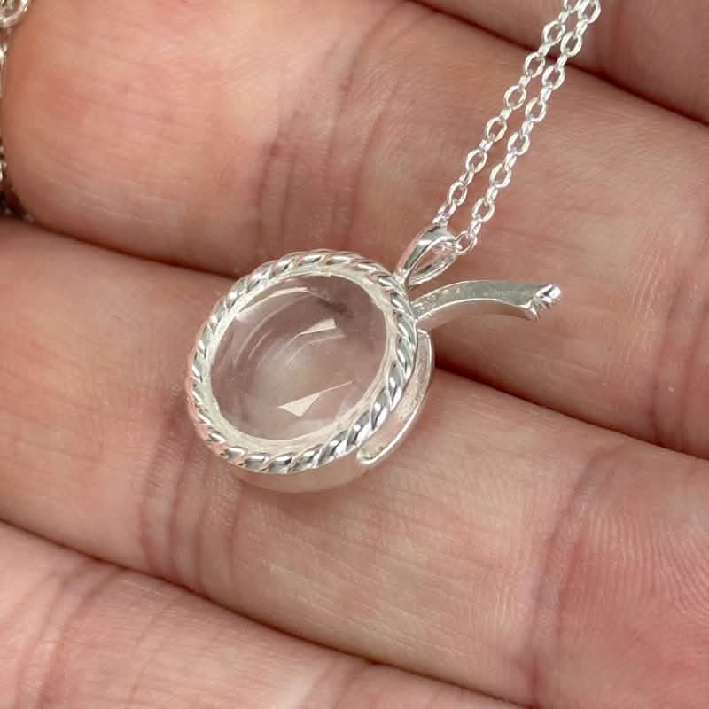 Round Glass Keepsake Locket | Photo Locket | Featherlings UK