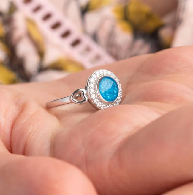 Round Ashes Ring - Crystal | Ashes Rings | Featherlings UK