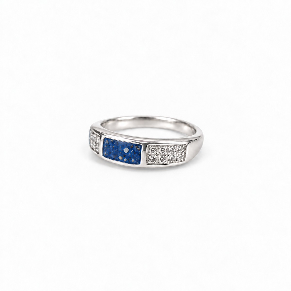 crystal channel silver ashes ring in Sapphire, visible inclusions
