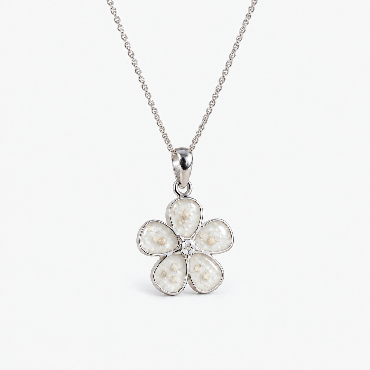 Forget-Me-Not Ashes Necklace – pearl – ashes visible