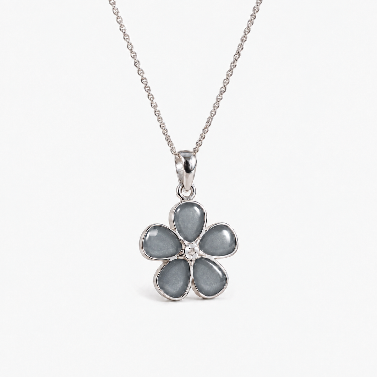 Forget-Me-Not Ashes Necklace – silver – ashes hidden
