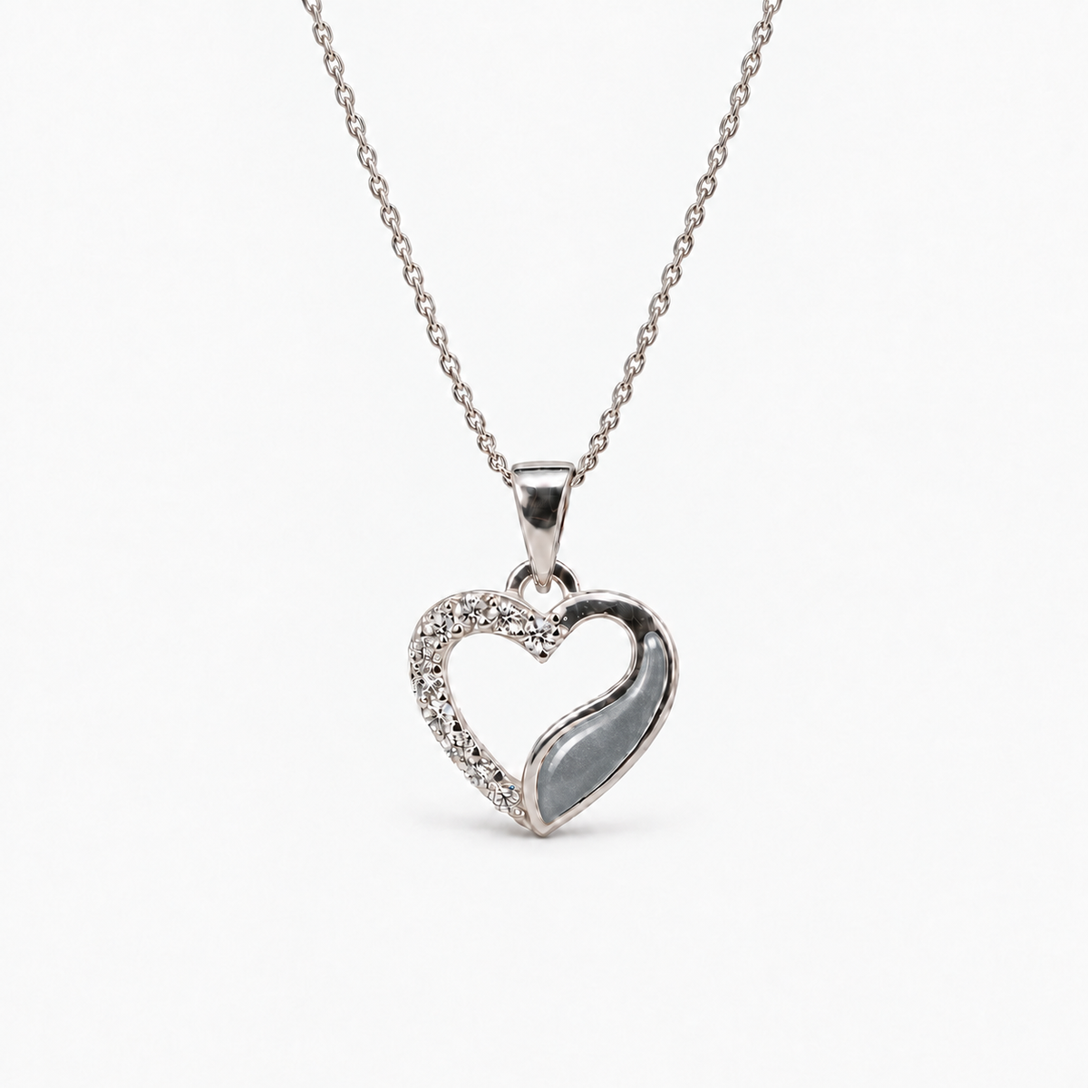 Crystal Sweep Heart Ashes Necklace – silver – ashes hidden