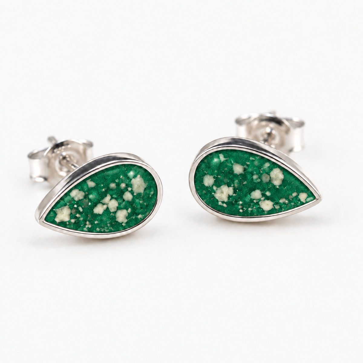 pear stud ashes earrings — Emerald, visible ashes