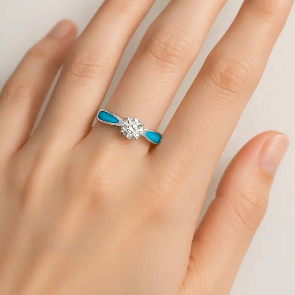 Solitaire Ashes Ring | Ashes Rings | Featherlings UK