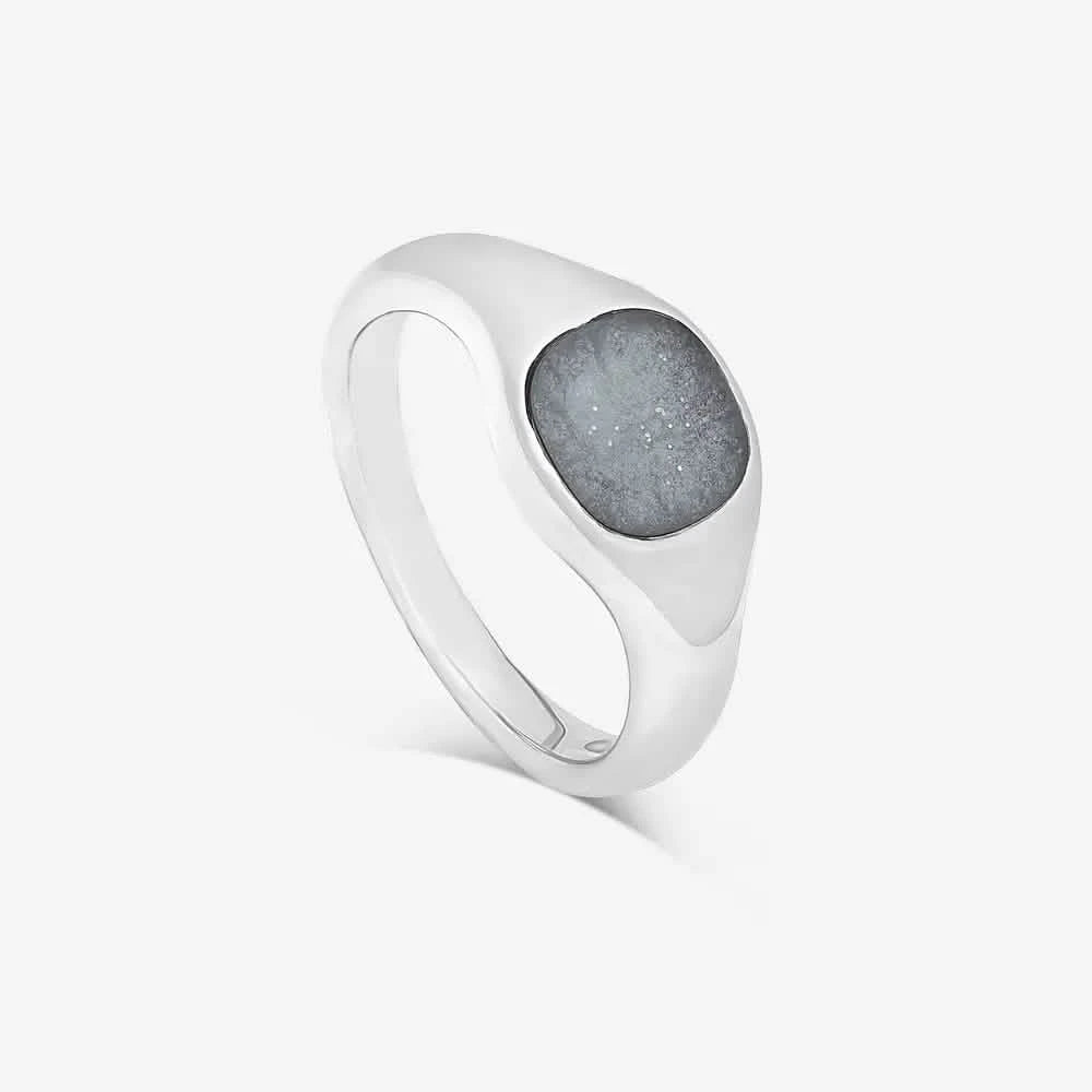 Signet Ashes Ring | Ashes Rings | Featherlings UK
