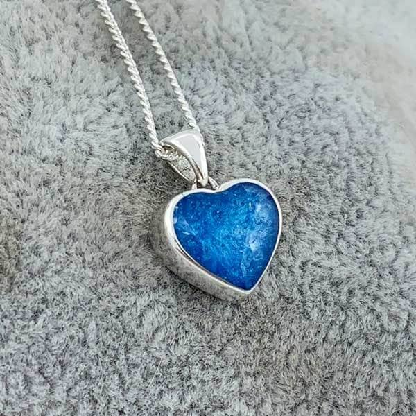 Love Heart Ashes Necklace | Ashes Pendant | Featherlings UK