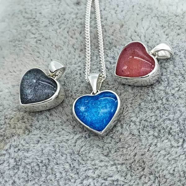 Love Heart Ashes Necklace | Ashes Pendant | Featherlings UK