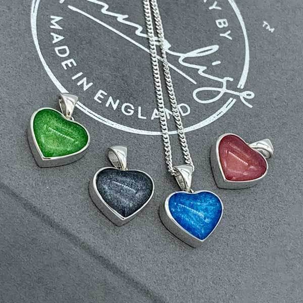 Love Heart Ashes Necklace | Ashes Pendant | Featherlings UK