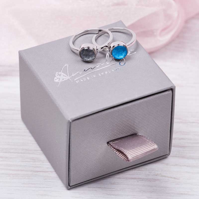 Round Ashes Ring | Ashes Rings | Featherlings UK